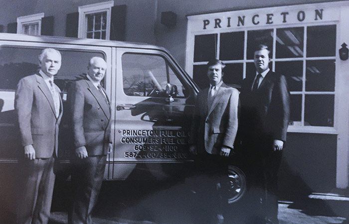 PFO Employees from 1985