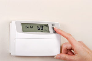 hand lowering temperature for AC unit